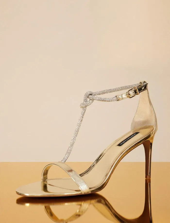 Women BCBG Shoes Trinnia Sandal Heel Platinum