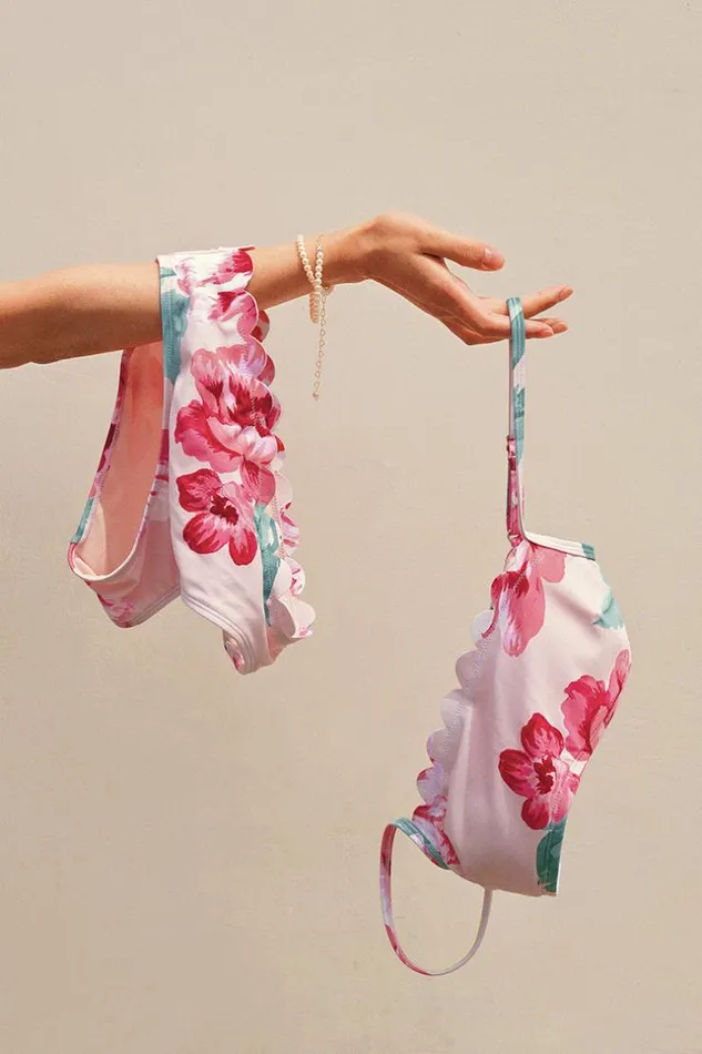 Women Bikini Sets Cupshe Inscribed Peony Scalloped Bralette And Hipster Bikini Set Multicolor