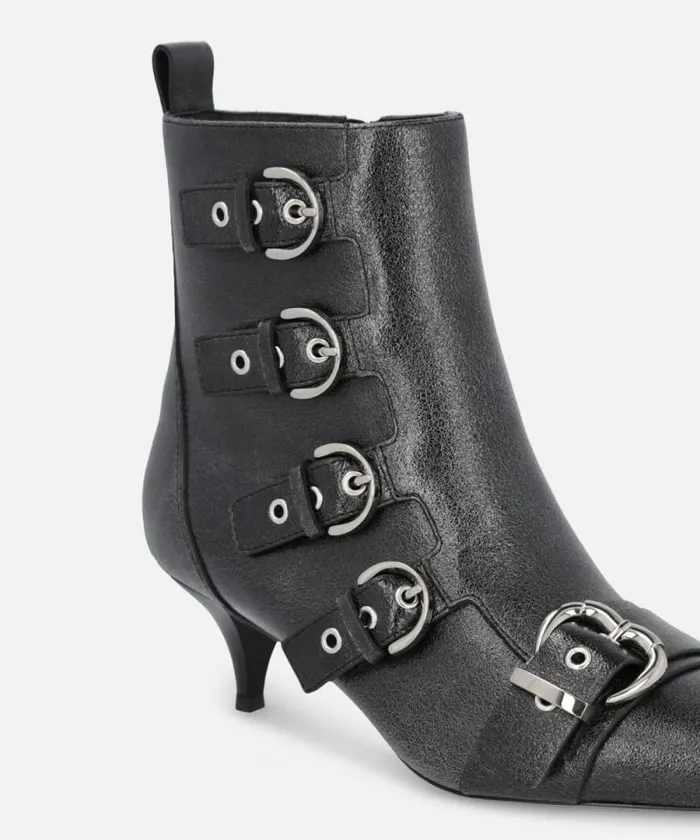 Women Boots Pinko Pointedtoe Leather Ankle Boots With Heel And Buckles Limo Black Women Boots Pinko Pointedtoe Leather Ankle Boots With Heel And Buckles Limo Black