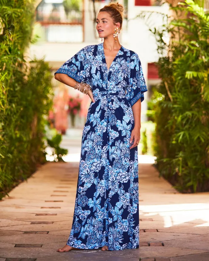 Women Lilly Pulitzer Dresses Wisteria VNeck Maxi Dress Low Tide Navy Bouquet All Day Engineered Knit Maxi Dre Women Lilly Pulitzer Dresses Wisteria VNeck Maxi Dress Low Tide Navy Bouquet All Day Engineered Knit Maxi Dre