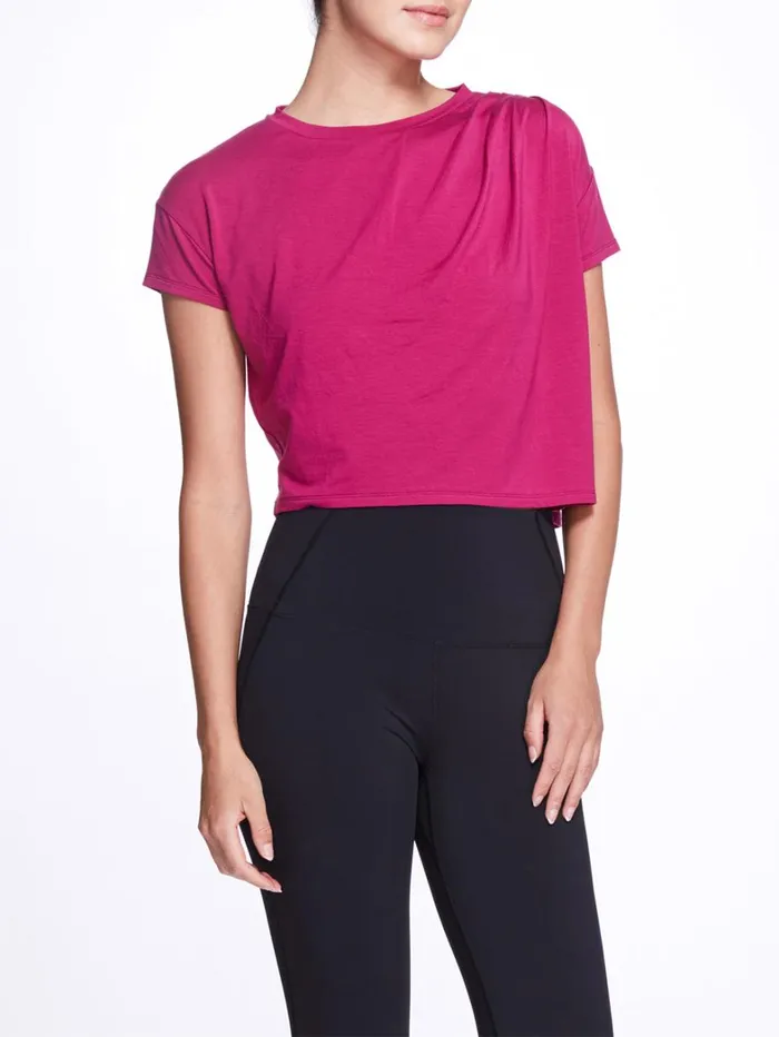 Women Marchesa Tops Raspberry Pink Relaxed Crop Top With Short Sleeves Raspberry Women Marchesa Tops Raspberry Pink Relaxed Crop Top With Short Sleeves Raspberry