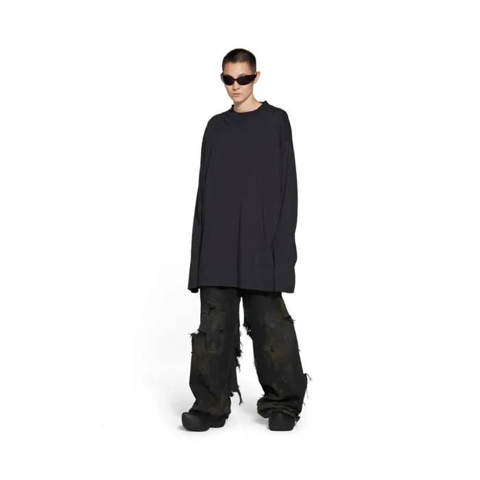 WomenMen Tshirts Balenciaga Balenciaga Long Sleeve Tshirt Oversized In Black Faded