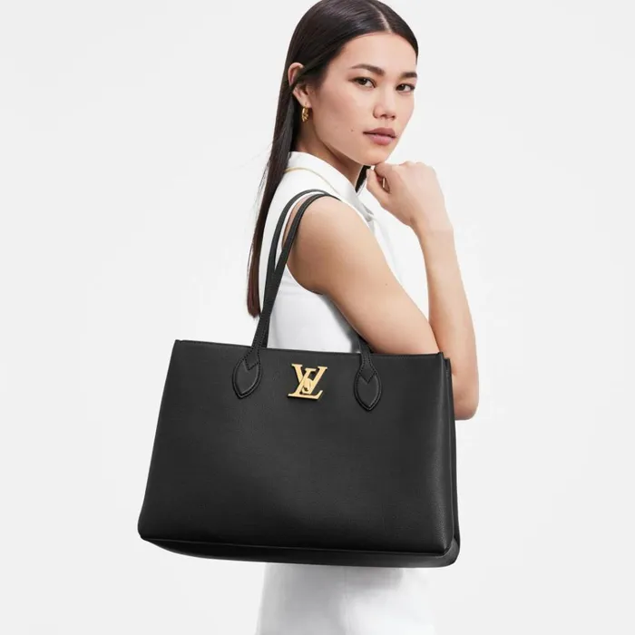 Women Shoulder and Totes Louis Vuitton Louis Vuitton Lockme Shopper M57345 8211 Louis Vuitton Handbag Store